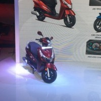 Hero Maestro Edge 125cc Front View