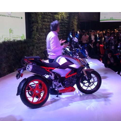 Hero Xf3r Exhaust Rear Disc Brake Alloy Wheel