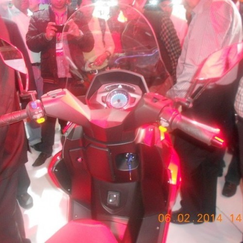 Hero Zir Scooter 04