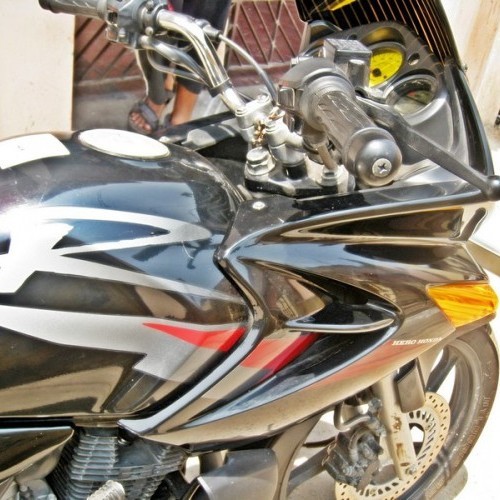 Herohonda Karizma 12