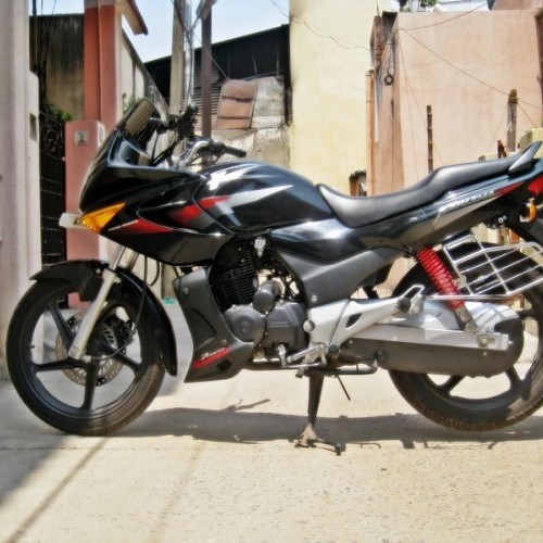 Herohonda Karizma 25