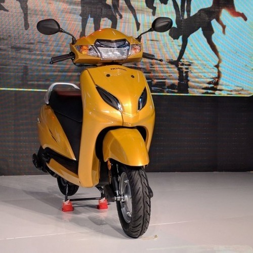Honda Activa 5g Front Full View