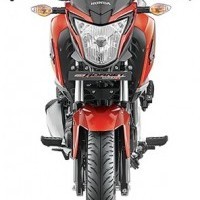 Honda Cb Hornet 160r Side Angle Picture