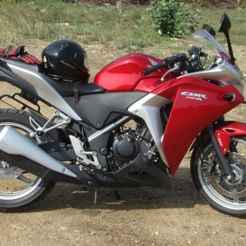 Hondamotorcycle Cbr250r 3