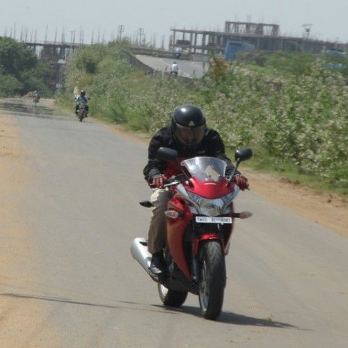 Hondamotorcycle Cbr250r 35