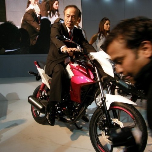 Honda Cbtwister 02