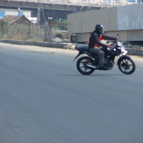 Hondamotorcycle Cbtwister 15