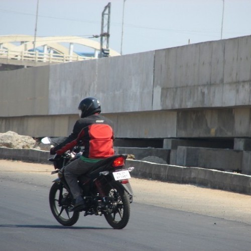 Hondamotorcycle Cbtwister 19