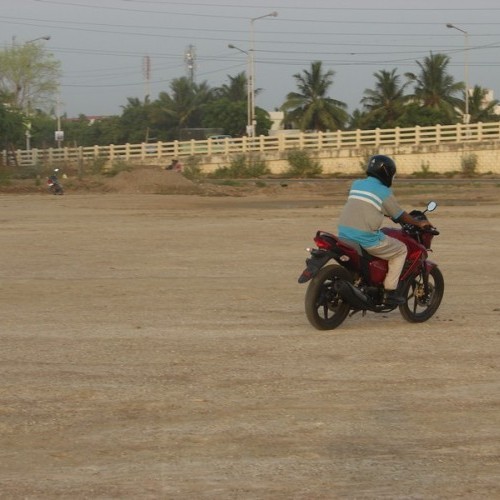 Hondamotorcycle Cbunicorndazzler 134