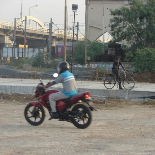 Hondamotorcycle Cbunicorndazzler 137