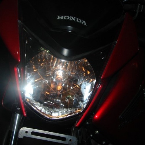 Hondamotorcycle Cbunicorndazzler 33