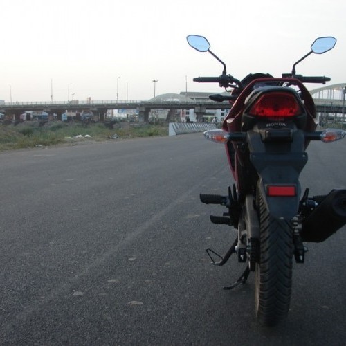 Hondamotorcycle Cbunicorndazzler 64