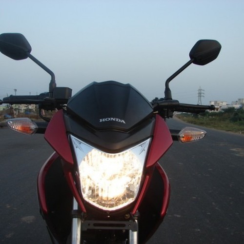 Hondamotorcycle Cbunicorndazzler 67