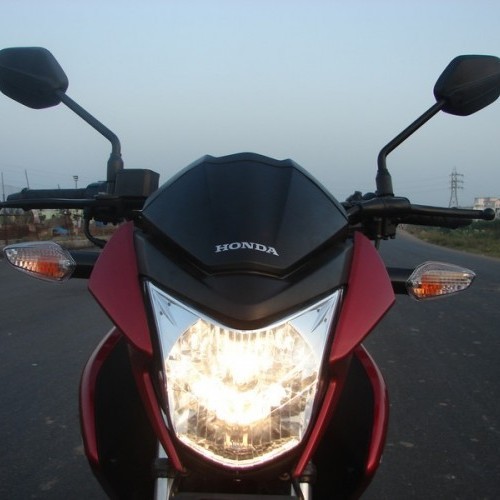 Hondamotorcycle Cbunicorndazzler 68