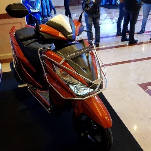 Honda Grazia Front Right Quarter