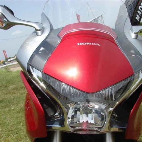 Honda Vfr1200f 39