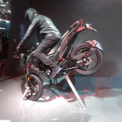 Honda X Blade Launch Image 2