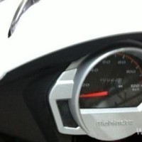 Mahindra Gusto Speedometer