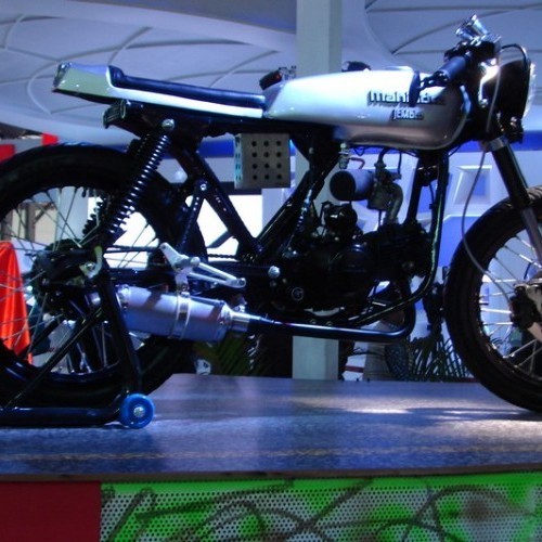 Mahindra Jcmoto 01