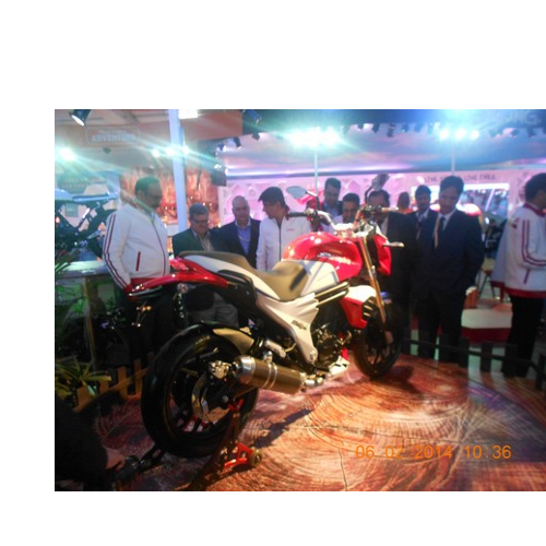 Mahindra Mojo 300cc 01