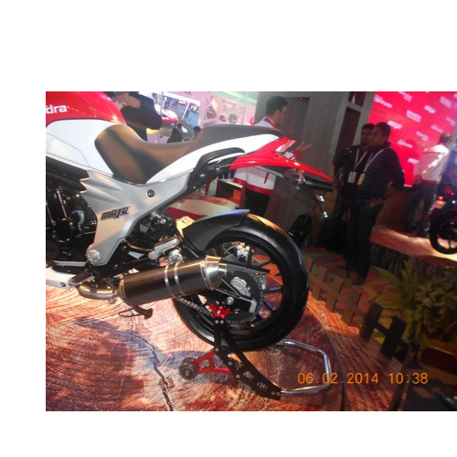Mahindra Mojo 300cc 10
