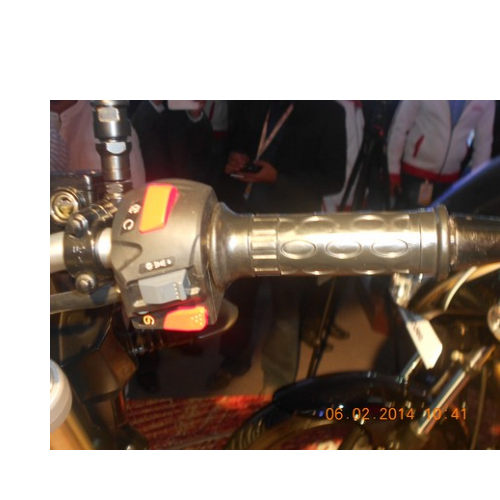 Mahindra Mojo 300cc 19