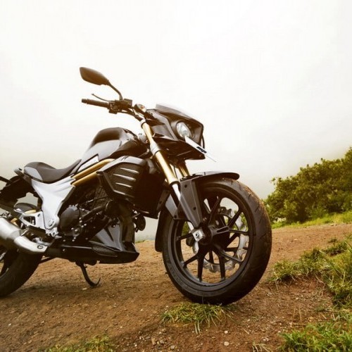Mahindra Mojo Bike Test Drive Picture Radiator