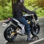 Mahindra Mojo Bike Test Drive Picture Rear Quarter View