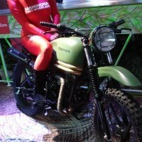 Mahindra Scrambler 02