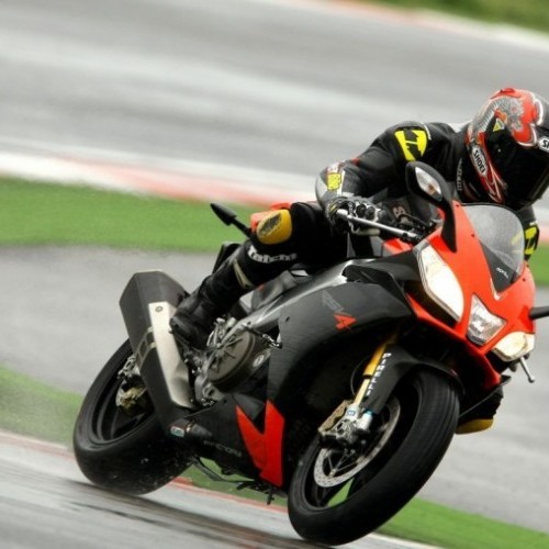 Piaggio Aprilia Rsv4 5
