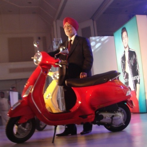 Piaggio Scooters Vespa Lx125 24
