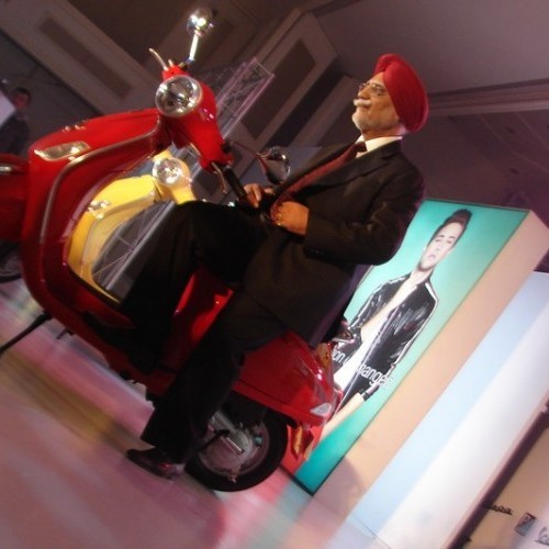 Piaggio Scooters Vespa Lx125 26