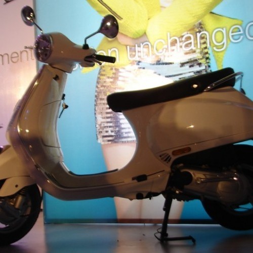 Piaggio Scooters Vespa Lx125 29