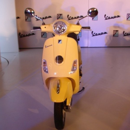 Piaggio Scooters Vespa Lx125 35