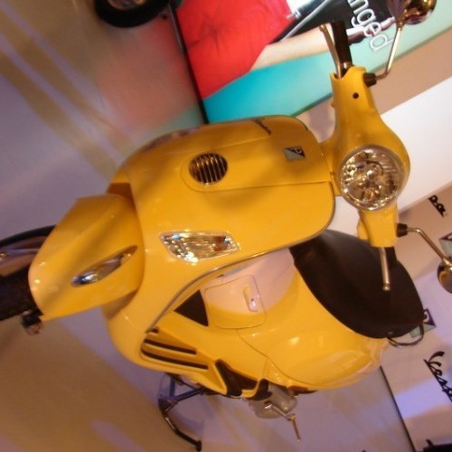 Piaggio Scooters Vespa Lx125 66
