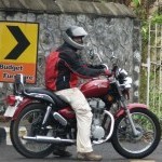 Royalenfield Thunderbirdtwinspark 2