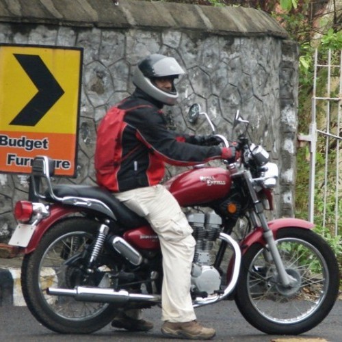 Royalenfield Thunderbirdtwinspark 2