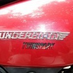 Royalenfield Thunderbirdtwinspark 28