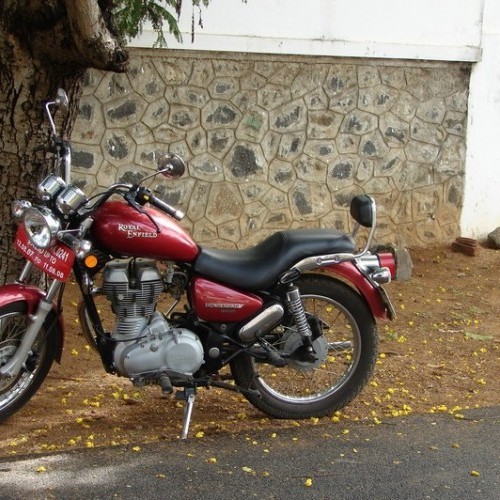 Royalenfield Thunderbirdtwinspark 37