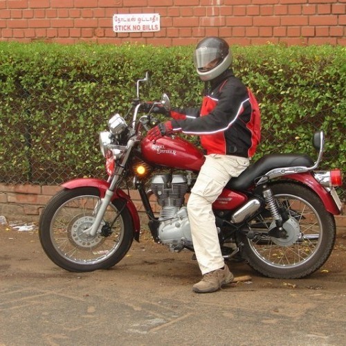 Royalenfield Thunderbirdtwinspark 6