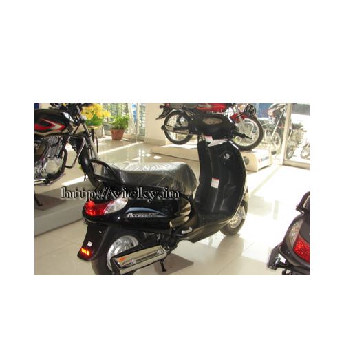 Suzuki Access 125cc Side View