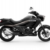 Suzuki Intruder Side View