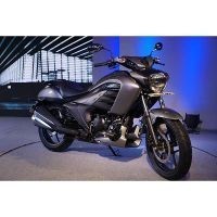 Suzuki Intruder 150 2