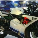 Tvs Apache Rtr 220 Side View