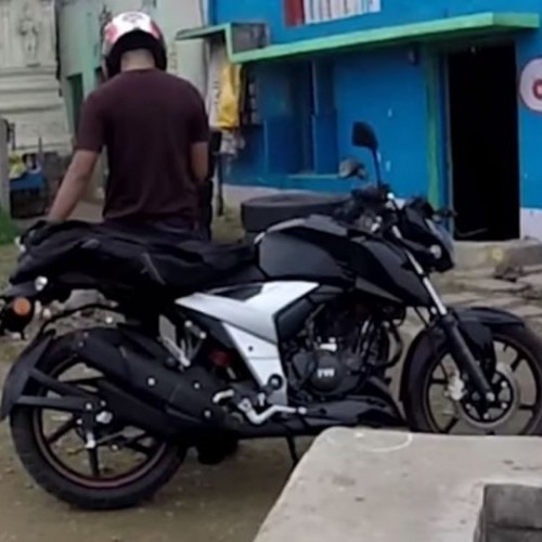 Tvs Apache Rtr 160 2018 Spy Pictures Side Right