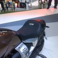 Tvs Zeppelin Seat