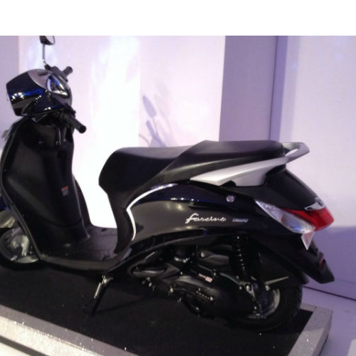 Yamaha Fascino Black Scooter