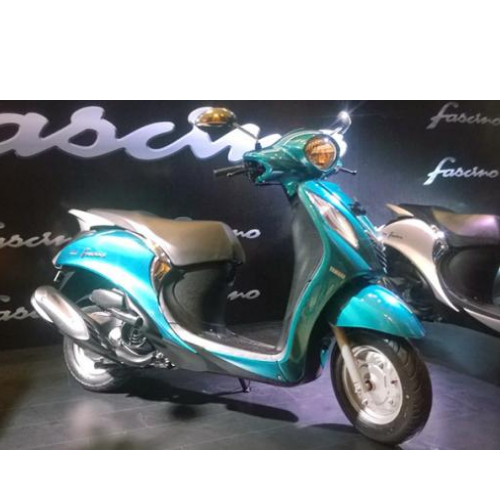 Yamaha Fascino Scooter Launch Picture