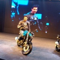 Yamaha Fz25 India Launch Picture John Abraham