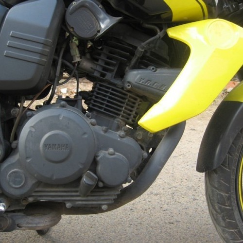 Yamaha Fzs 13